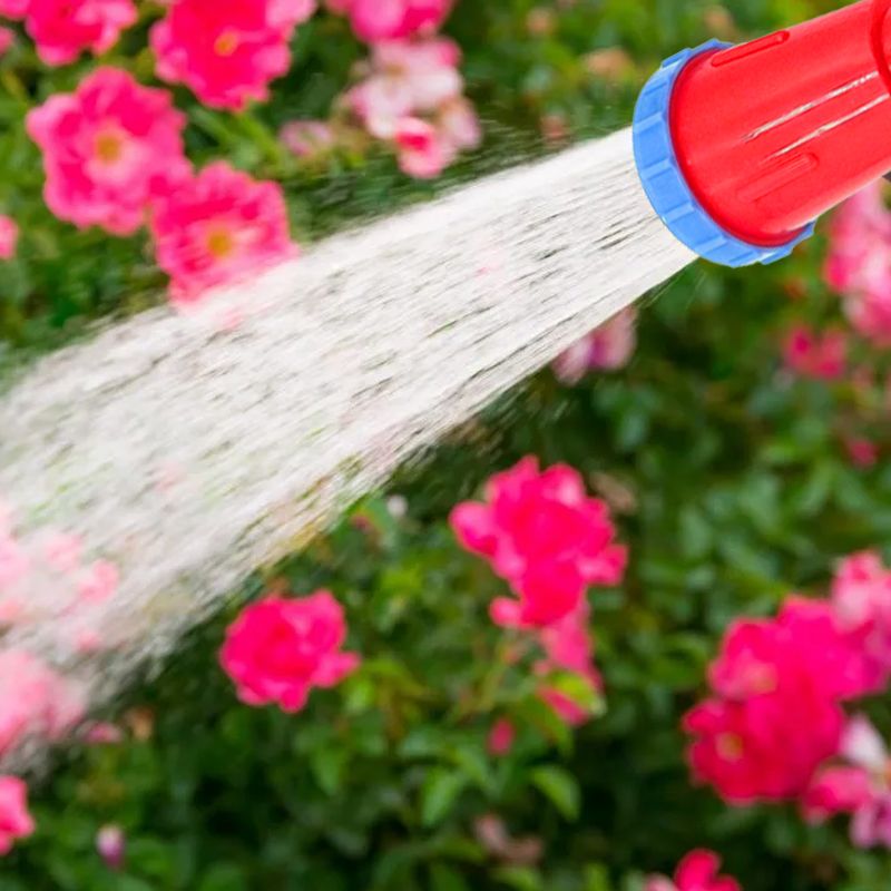 Ugello Universale per Tubo da Giardino