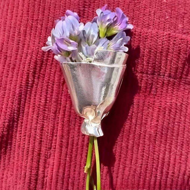 ✨🌷Spilla a forma di fiore da indossare💗Acquistane 2 e ne riceverai 1 in omaggio💗