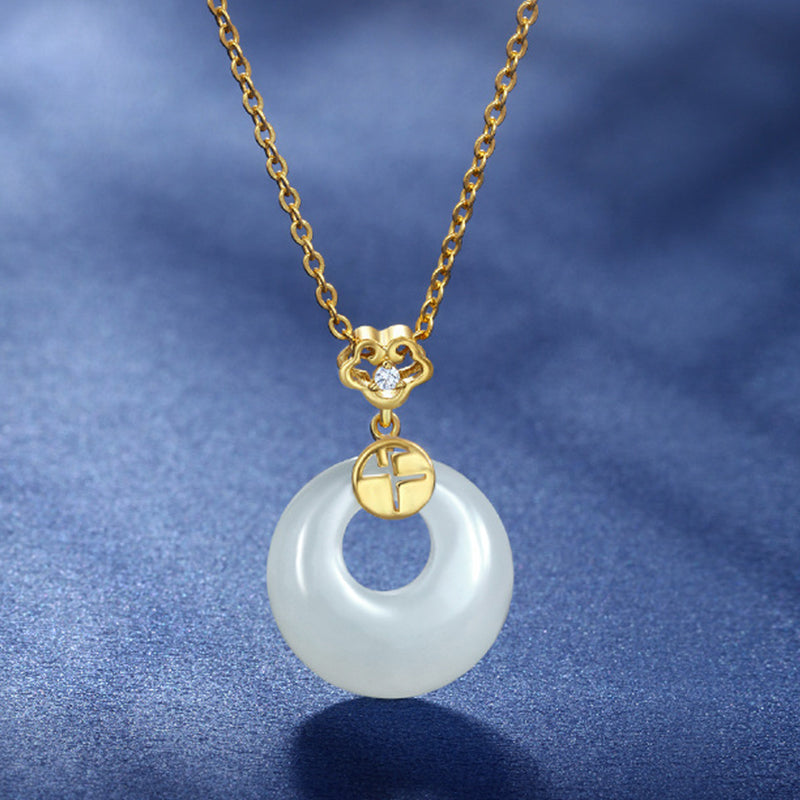 Collana con pendente della fortuna e del benessere