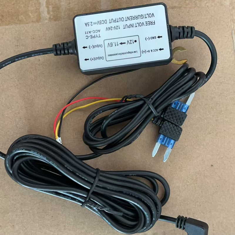 Dash cam HD 1080P a 3 canali con Wi-Fi 5GHz e controllo tramite app