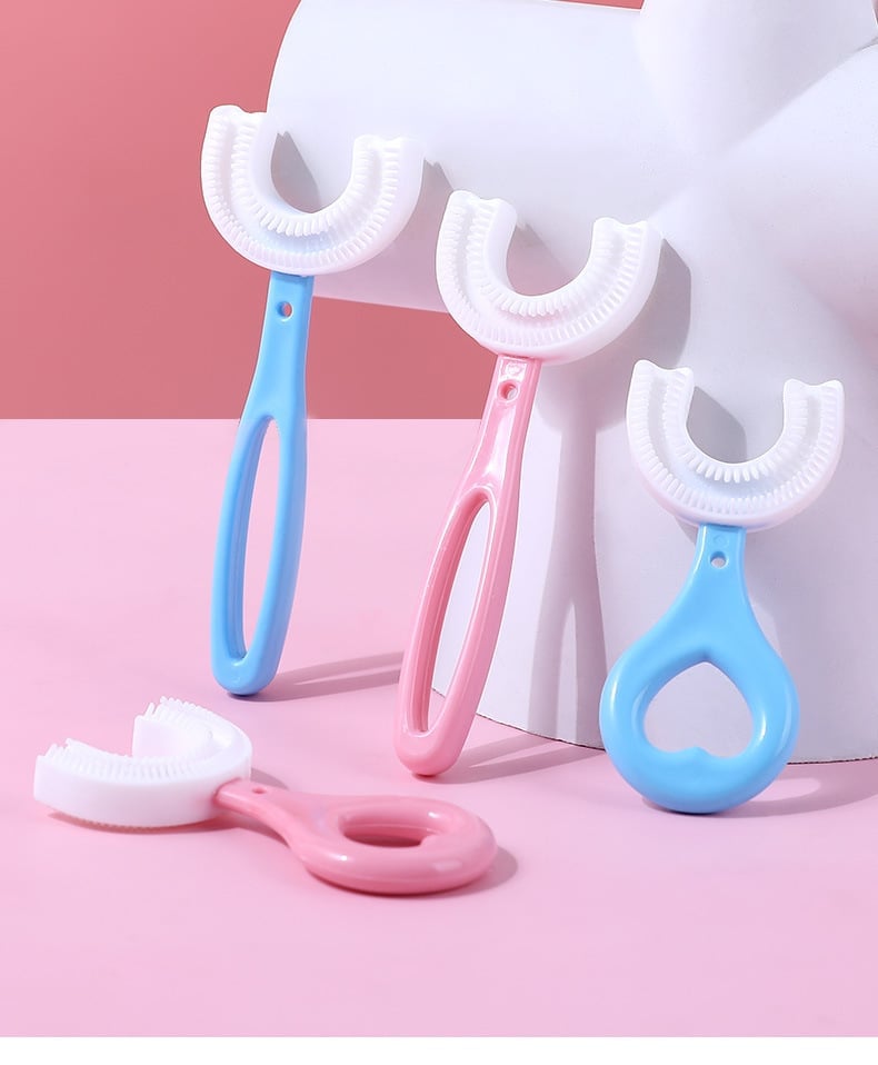 🦷Spazzolino da denti a forma di U per bambini tutto tondo🎁