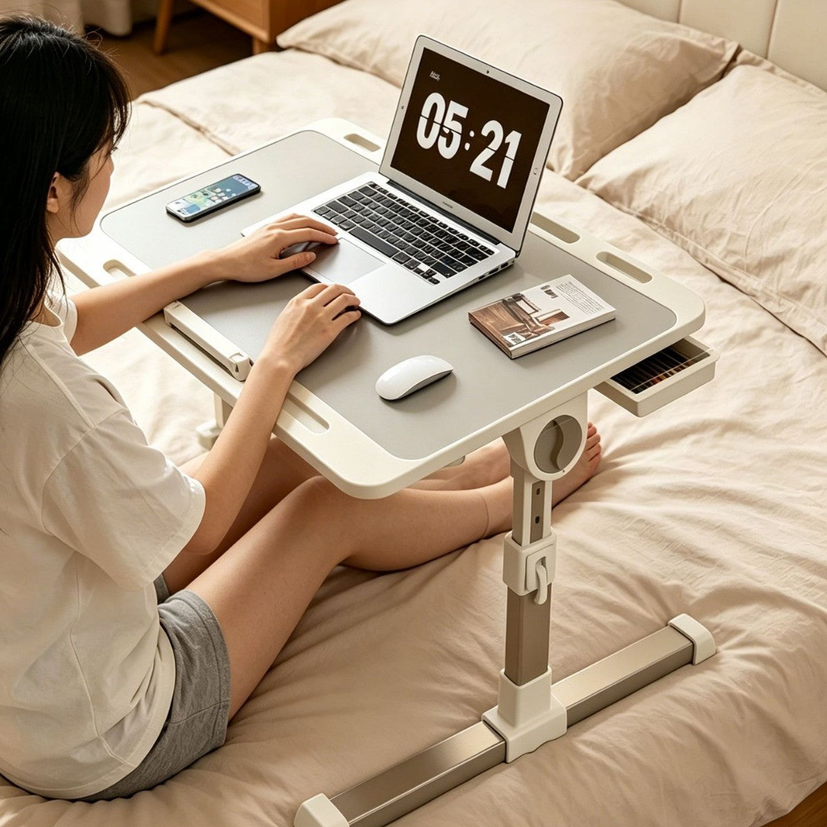 Il regalo perfetto - Scrivania regolabile per laptop da letto