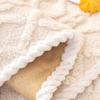 Nice gift*Anti slip fleece sofa cover