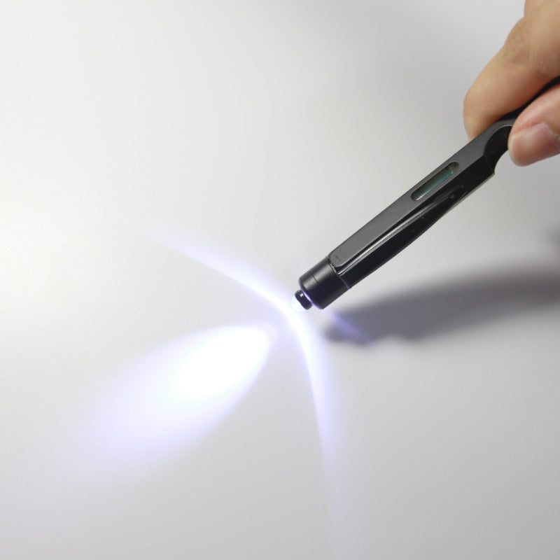 🖊️✨ Penna multifunzione 9 in 1 – Dì Addio a Portare Tanti Attrezzi Separati! 🚫 Ricaricabile con LED, Livella e Cacciaviti, Compatta per Ogni Occasione 🔧