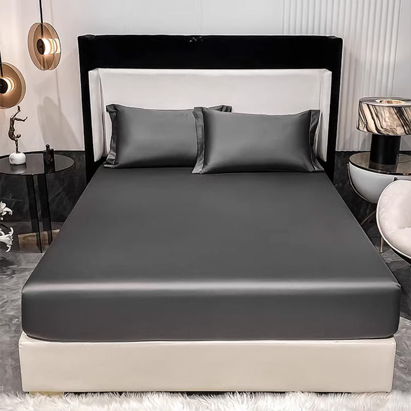 🛏️ Approfitta del 50% di sconto ora! Lenzuolo con angoli in raso sintetico – morbido come la seta, traspirante e ipoallergenico – per un sonno fresco, lussuoso e riposante. 🌙✨