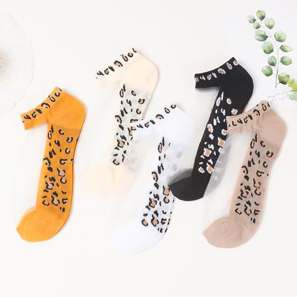 Calzini in pizzo e cristalli