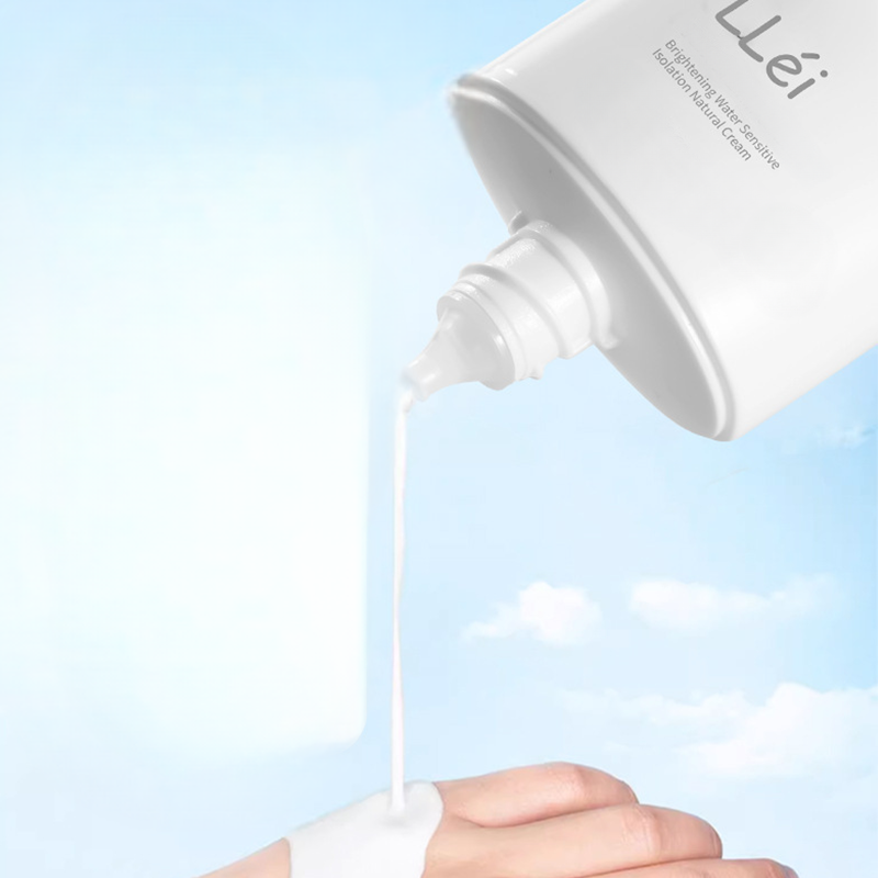 Set illuminante e schiarente multifunzione: crema solare e base trucco