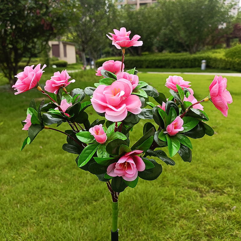 Luce solare da giardino con picchetto e fiore di azalea artificiale