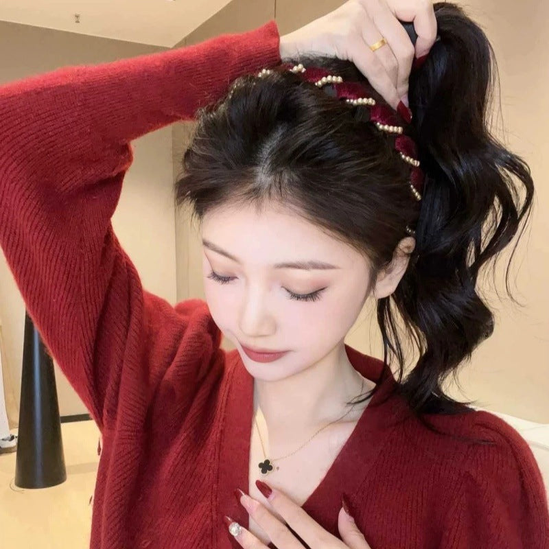 🔥2025 Vendita calda: Acquista 1 e ricevi 1 gratis 🔥Cerchietto vintage con perle artificiali a cranio alto