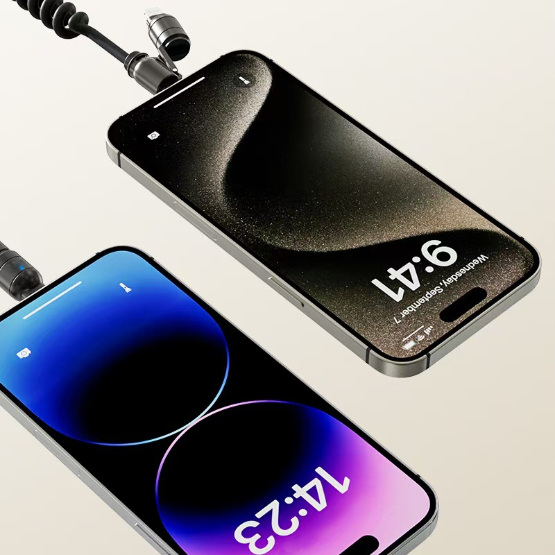 Cavo di ricarica rapida retrattile a molla 4 in 1