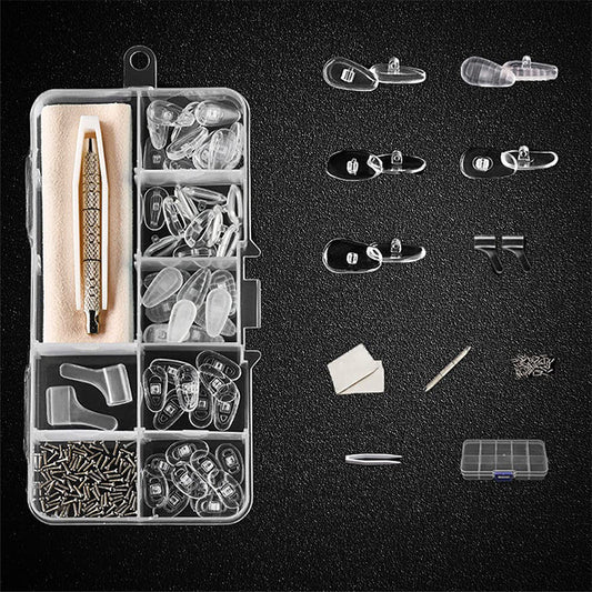 🥳OFFERTA IMPERDIBILE 2026🥳💞OLTRE 50.000 VENDUTI!👓🛠️ SCONTO DEL 50%! Kit di riparazione per naselli degli occhiali: sostituisci i naselli usurati e le viti arrugginite a casa. Niente più spese dall'ottico: mantieni i tuoi occhiali comodi e sicuri! 🔧✨