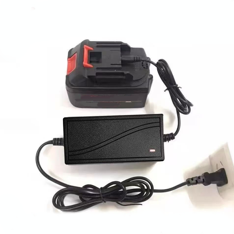 📢Sconto del 50%🔥Caricabatterie universale