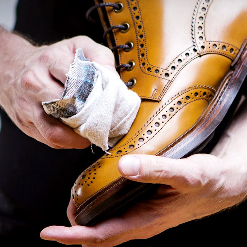 Crema lucidante universale neutra per scarpe con spugna