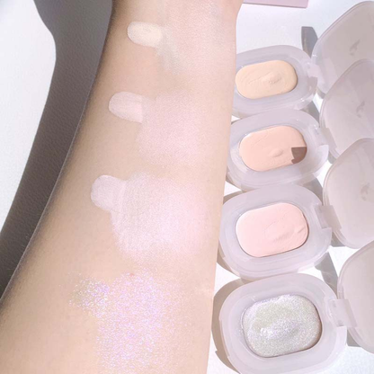 Illuminante viso in crema a lunga tenuta