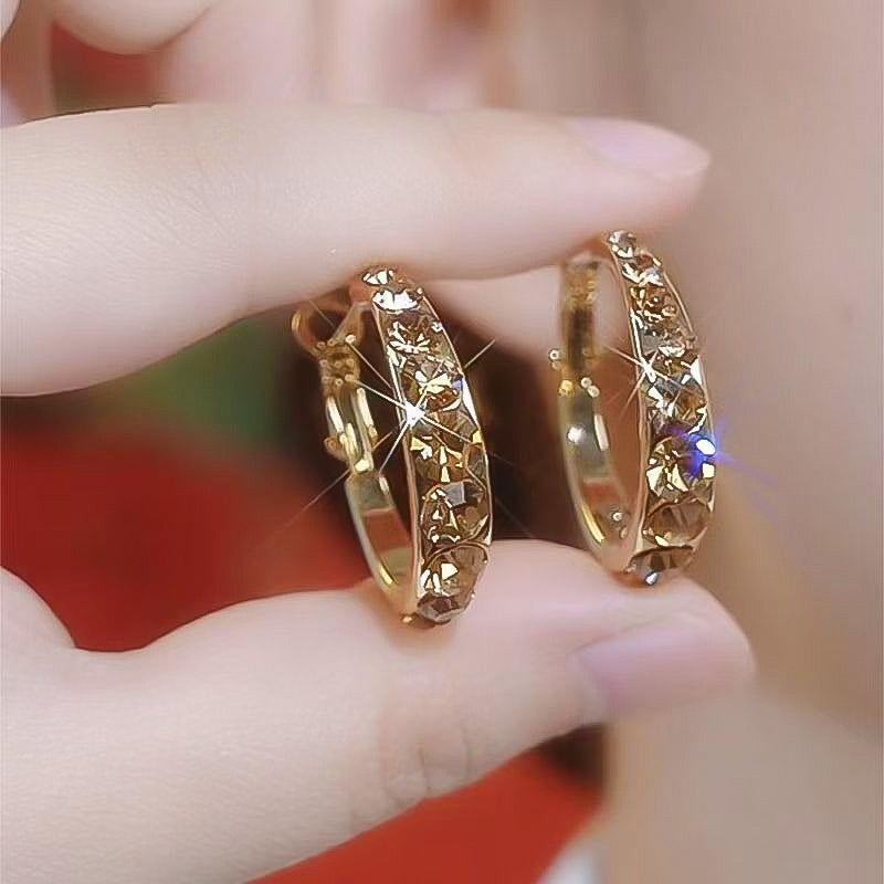 Orecchini Leggeri Versatili e Scintillanti da Donna