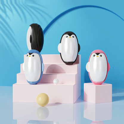 Rullo levapelucchi lavabile a forma di piccolo pinguino