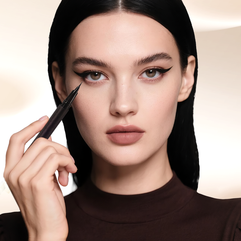 🥳SVENDITA 2026🥳💞OLTRE 50.000 UNITÀ VENDUTE!💦☔ 50% DI SCONTO Eyeliner liquido waterproof – Punta ultraprecisa per una linea nitida che dura tutto il giorno. A prova di sbavature, a prova di scolorimento, impeccabile. 🖋️🔒