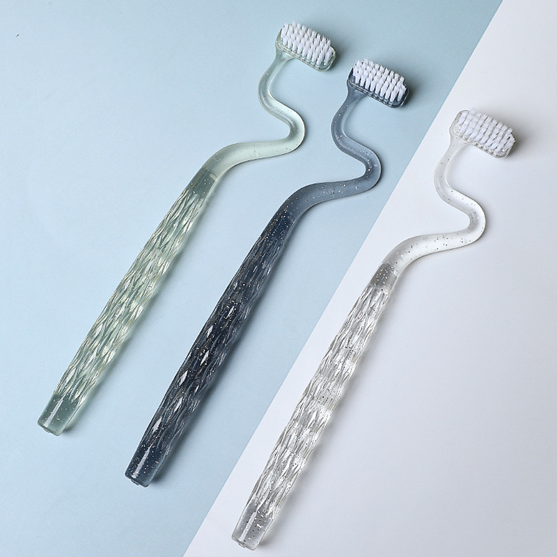 Spazzolino da Denti Ergonomico a Forma di S