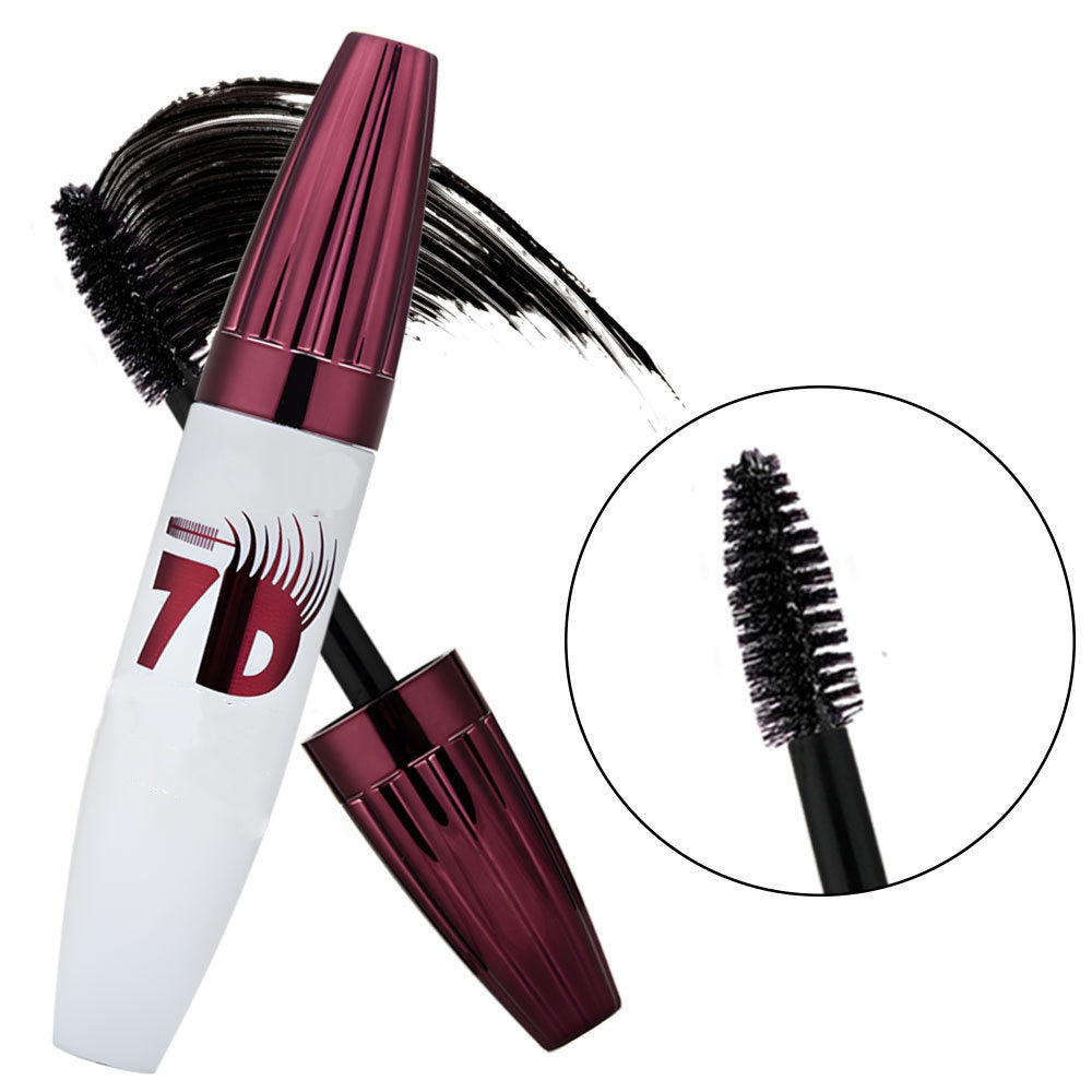 Mascara Allungante e Incurvante a Prova di Sbavature