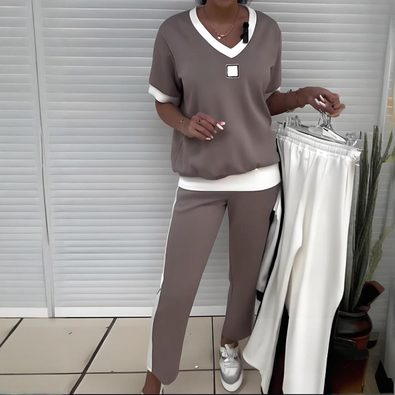 Completo Donna Casual con Top con Scollo a V e Pantaloni