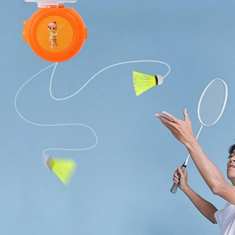 Dispositivo per Allenamento Individuale di Badminton con Volano Luminoso