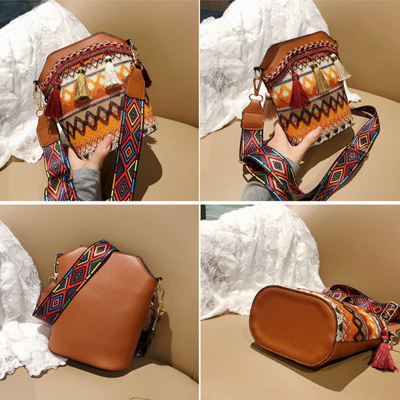 Borsa a tracolla bohemien con nappine ricamate