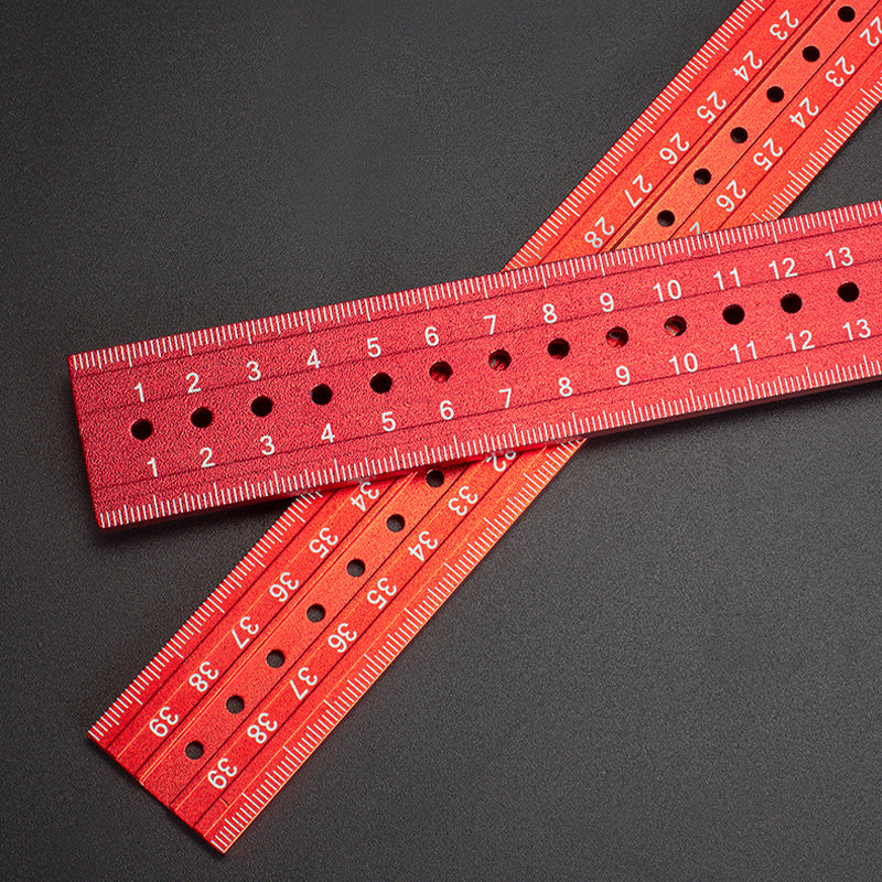 Squadra combinata con righello – tracciatura angoli 45°-90°