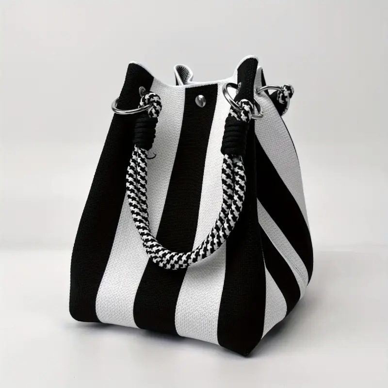 Borsa a secchiello in maglia a righe