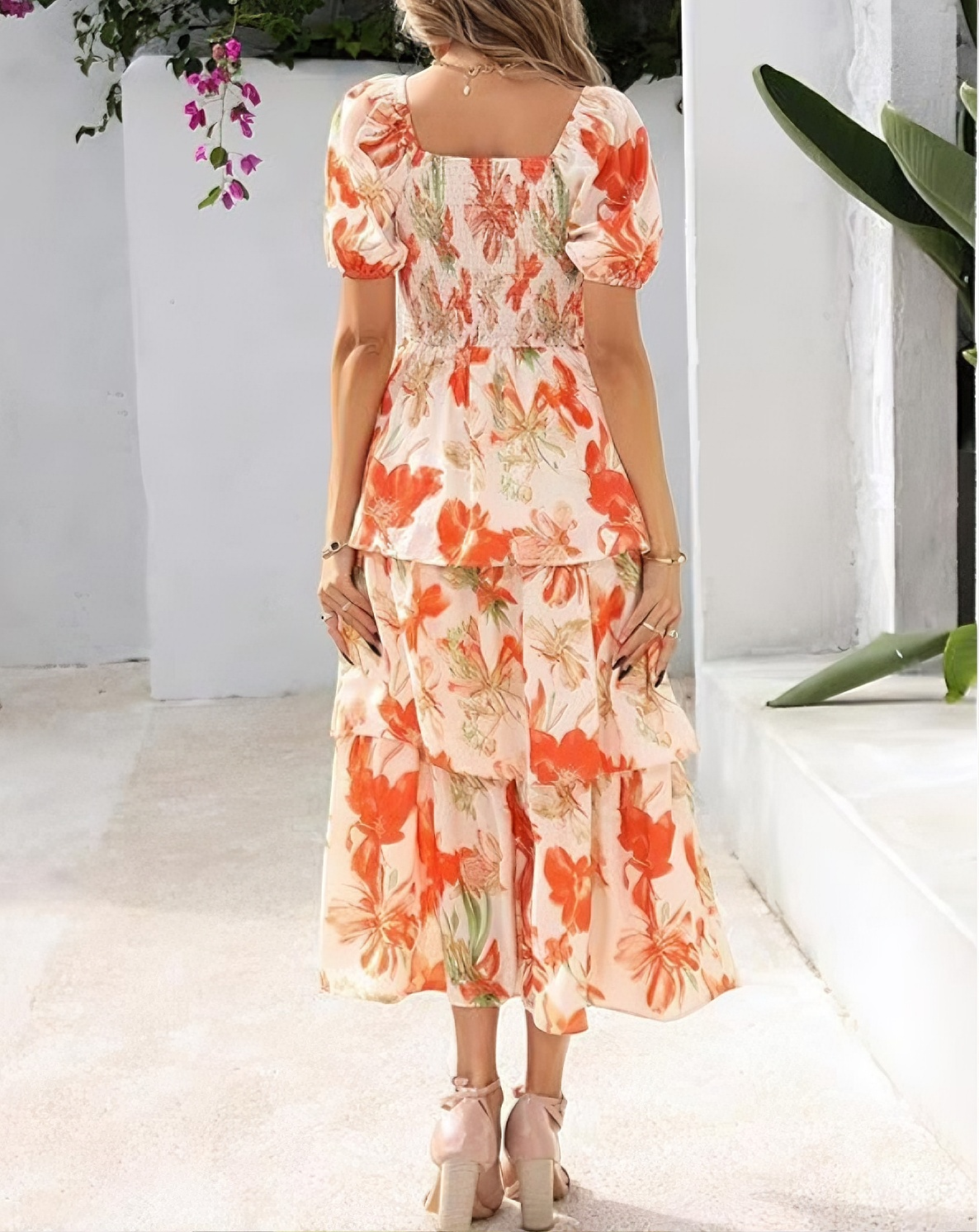 Abito lungo in chiffon a balze con stampa floreale da donna – Maniche corte e scollo quadrato