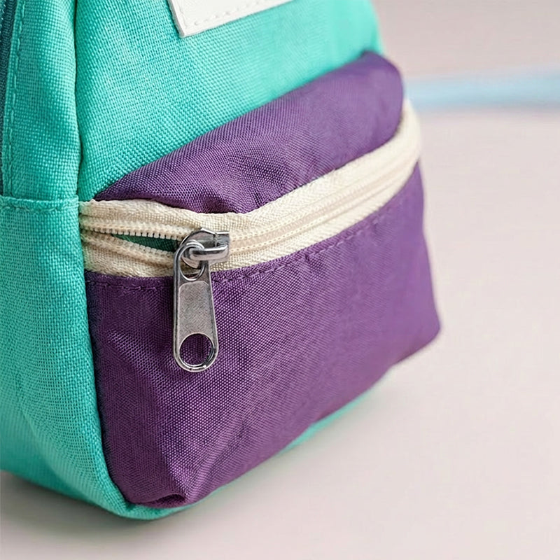 Mini zaino con custodia per cordino