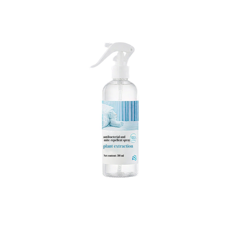 Spray antibatterico e antiacaro a base di estratti vegetali