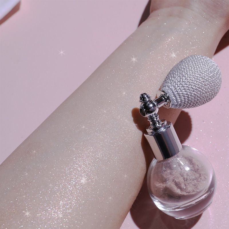 Brightening and Highlighting Body Powder Spray