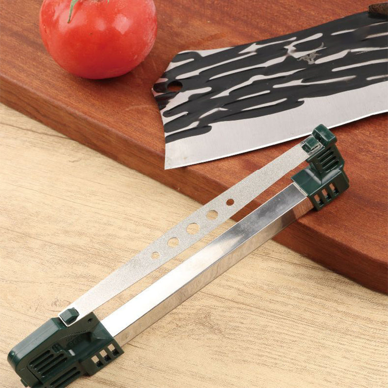 ✨Affilatore Rapido con Abrasivo Diamantato🔪Affila coltelli rapidamente, lama sempre tagliente. Design semplice e sicuro, adatto per coltelli da cucina.