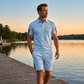 👕🩳 SET CASUAL UOMO CON MAGLIETTA E PANTALONCINI! ☀️ Fresco, comodo e perfetto per l'estate – indossa il look giusto per ogni occasione! 🌴✨