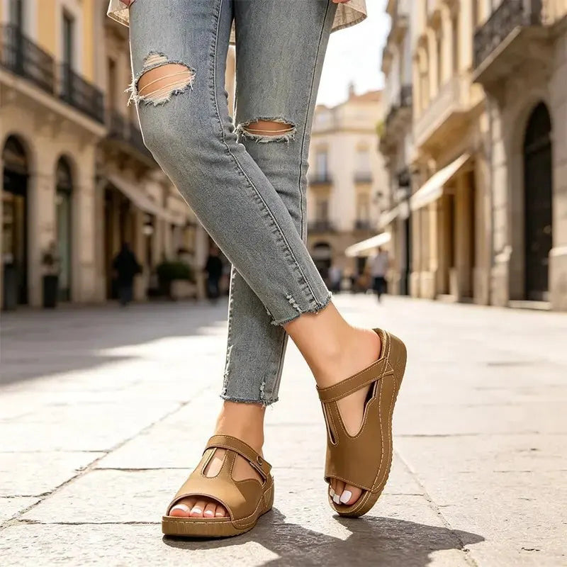 ✨ULTIMO GIORNO SCONTO DEL 50% – Sandali con zeppa e intagli | Un must per l'estate ☀️ | Supporto per l'arco plantare, tessuto morbido, vestibilità regolabile 👡