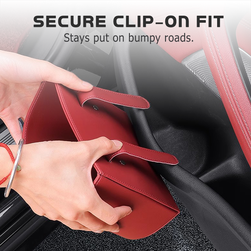🥳SVENDITA 2026🥳💞OLTRE 50.000 ESEMPLARI VENDUTI!🚗🧺 SCONTO DEL 53%! Portabicchieri in pelle per portiere auto – Apertura ampia, facile accesso a bevande e telefono. Fissaggio sicuro a clip. Pelle PU, resistente ed elegante. 🛡️✨
