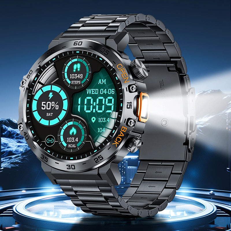⌚ Smartwatch Outdoor Multifunzione | 🔦 Torcia LED Integrata | 📞 Chiamate Bluetooth | 🏔️ Design Robusto per Avventure