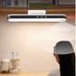 Lampada LED ricaricabile da interno con sensore di movimento e supporto magnetico