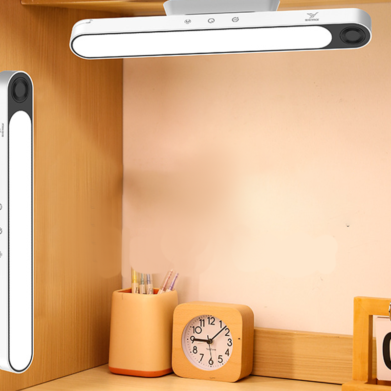 Lampada LED ricaricabile da interno con sensore di movimento e supporto magnetico