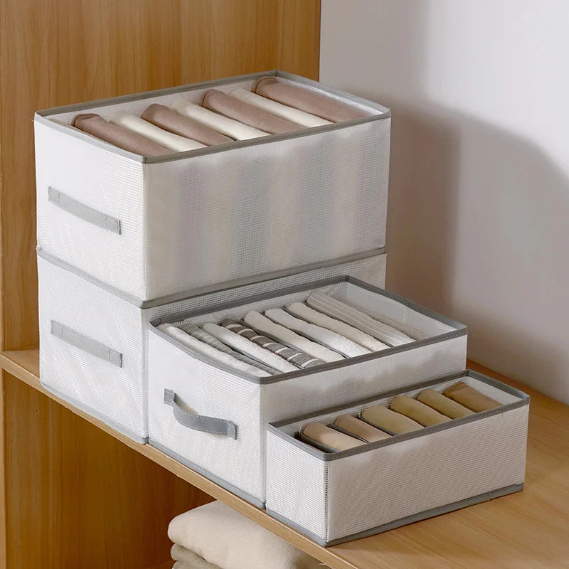 ✨Organizer per cassetti e armadi a 7 scomparti👕Per riporre maglie, calze, biancheria intima. Mantiene l’ordine, evita il disordine nel guardaroba. Morbido e resistente, pieghevole quando non serve.